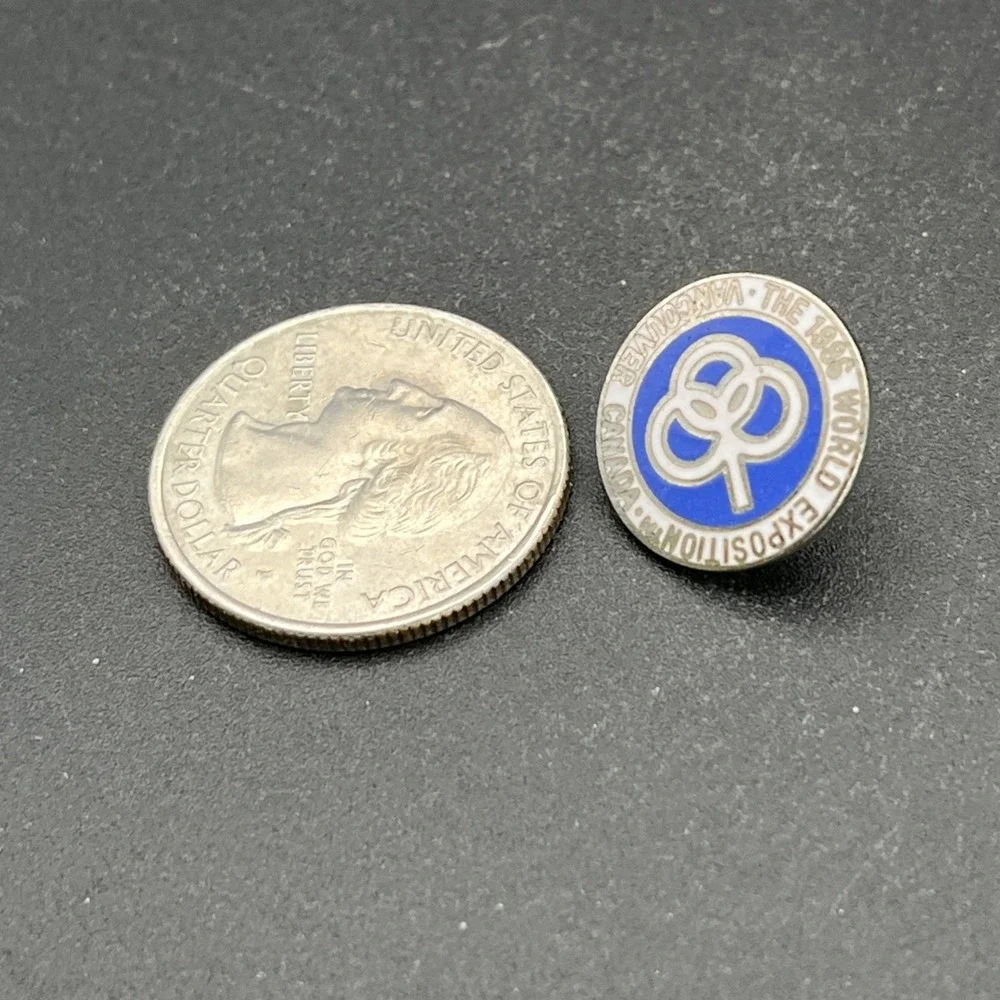 1986‎ World Exposition Vancouver Canada Lapel Hat Pin